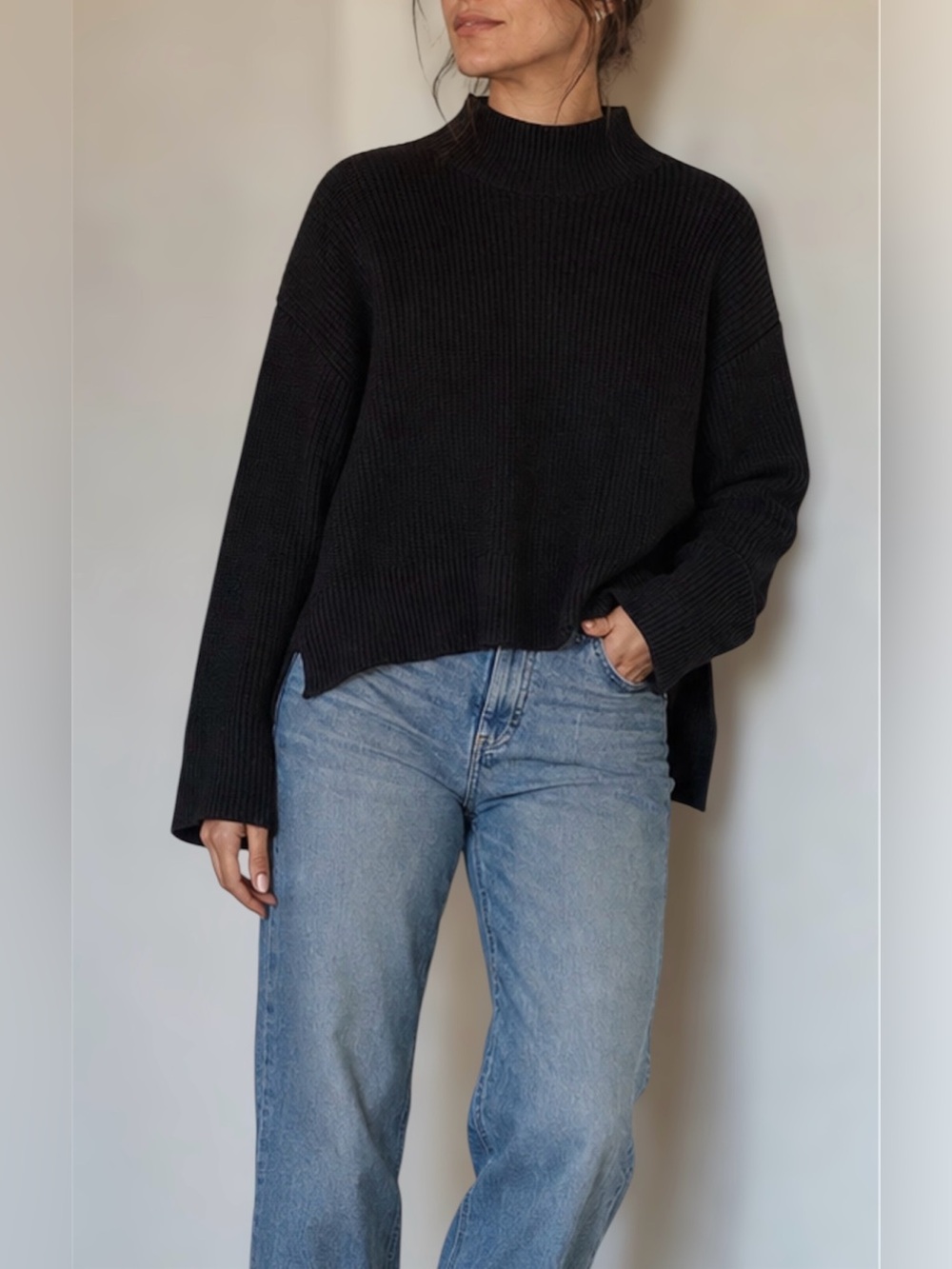 H&M Mock Neck Hi-Low Boxy Cropped Sweater Black Wool Blend Size Small